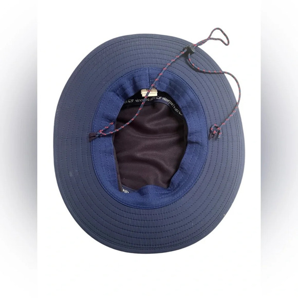 Vineyard Vines Flag Logo Box Performance Sun Hat - Picture 2 of 6